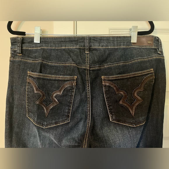 Women’s Buffalo David Bitton mid-rise bootcut jeans, size 14 - Picture 4 of 6